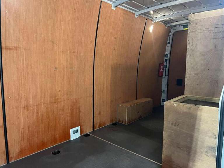 2024 Mercedes-Benz Sprinter 3.5t H2 Progressive Van PANEL VAN DIESEL Manual