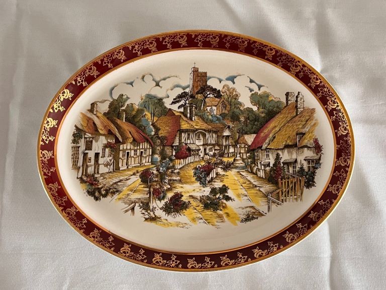 Vintage Weatherby Hanley Falcon Ware Decorative Plate