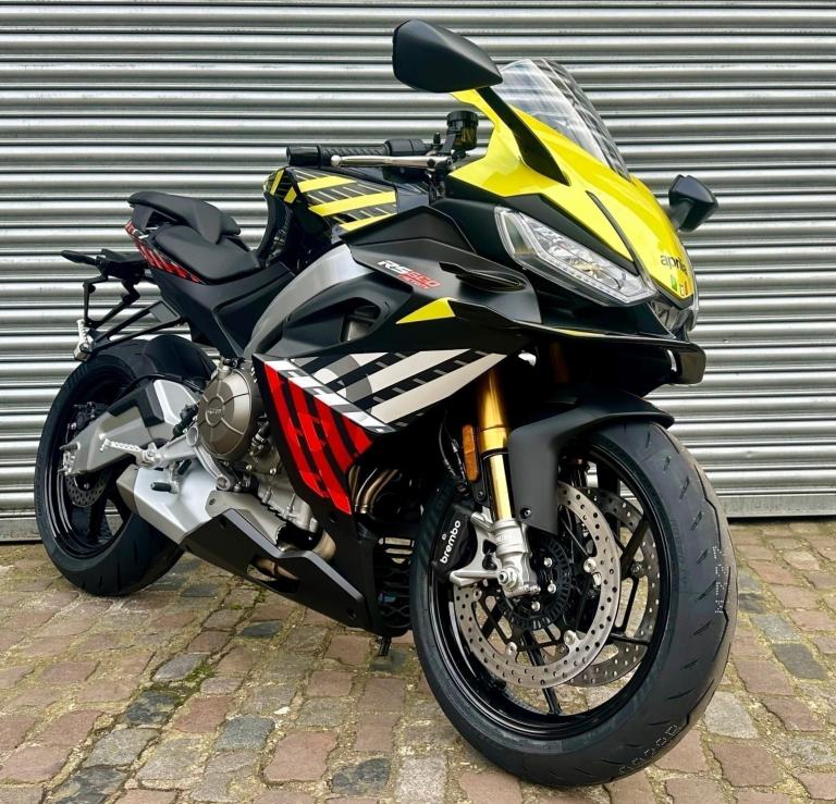 Aprilia RS 660 Factory E5+ Shakedown Yellow 2026