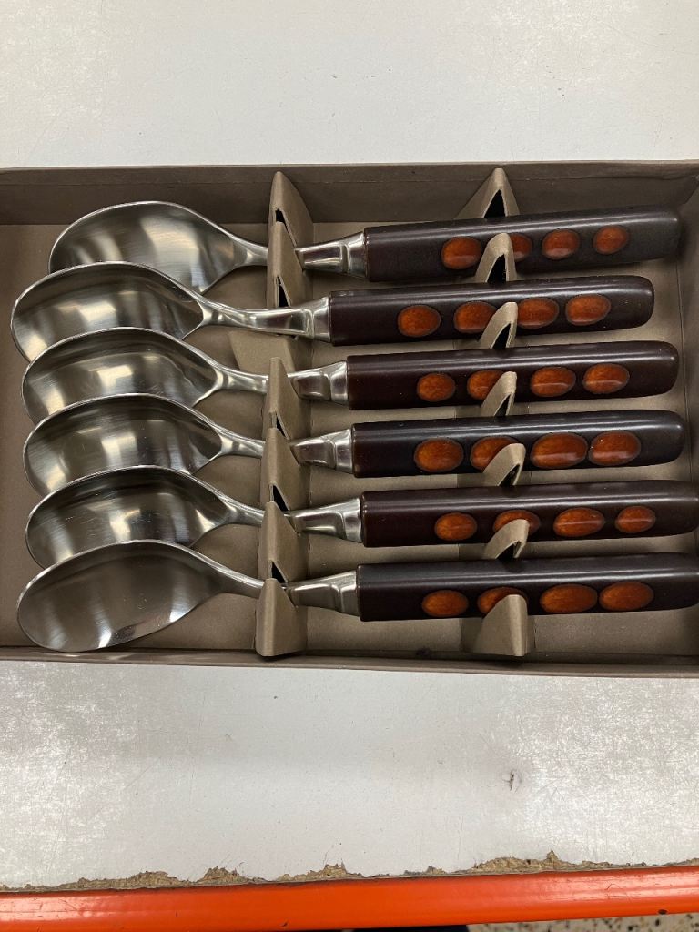 Denby ‘Arabesque’ soup spoons