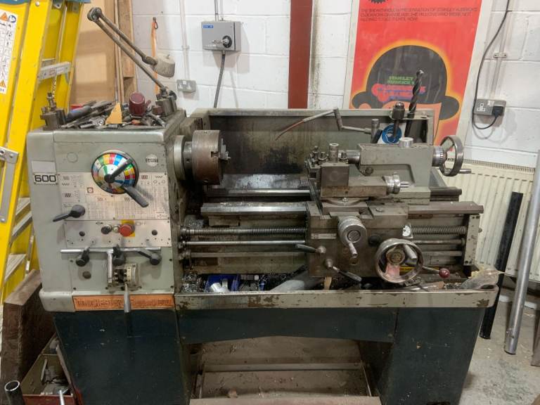 Colchester Student 1800 Manual Lathe – 3 Phase Power