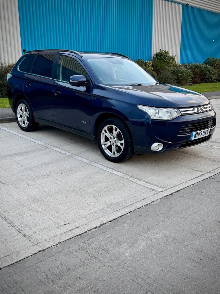 2013 Mitsubishi Outlander 2.2 DI-D GX5 5dr Auto ESTATE Diesel Automatic