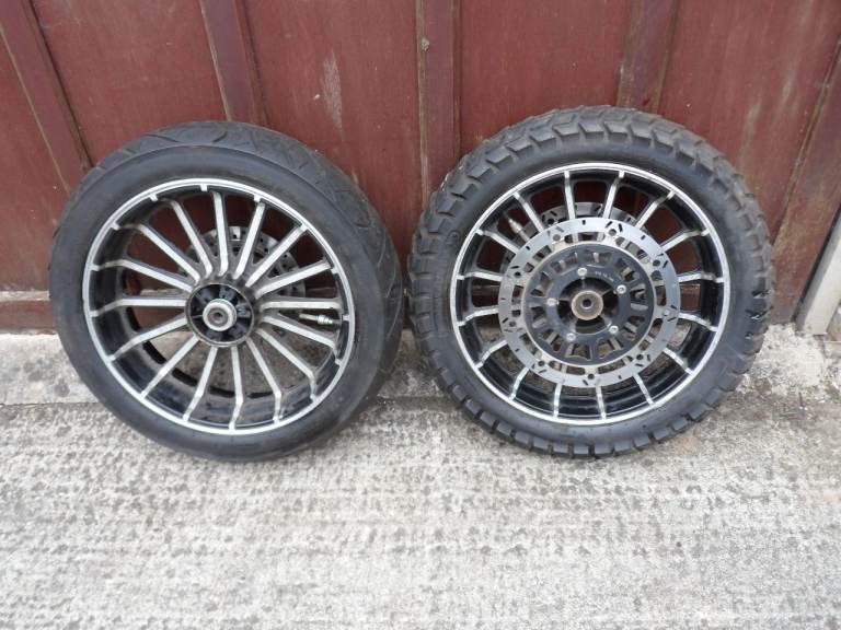 2 x wheels and tyres 140/70-17 & 110/90-17 £40 the pair 