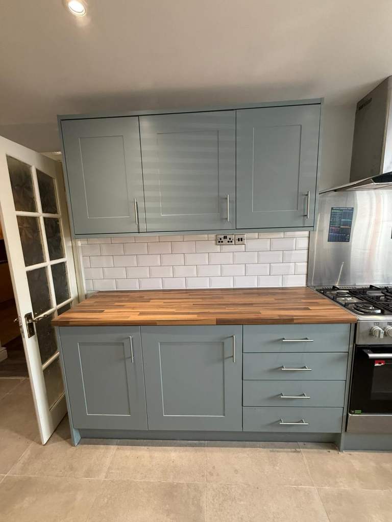 Assortment of kitchen units available