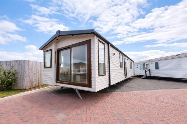 STATIC CARAVAN FOR SALE 