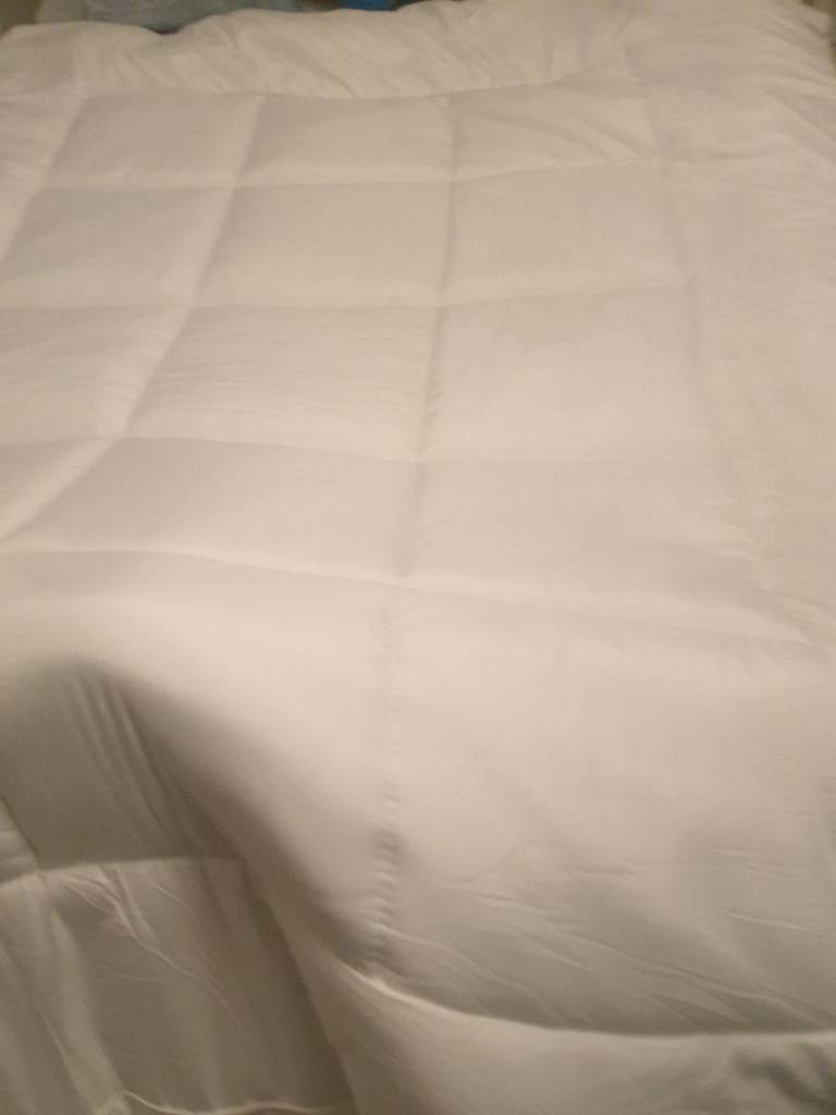 2 week old double mattress topper 