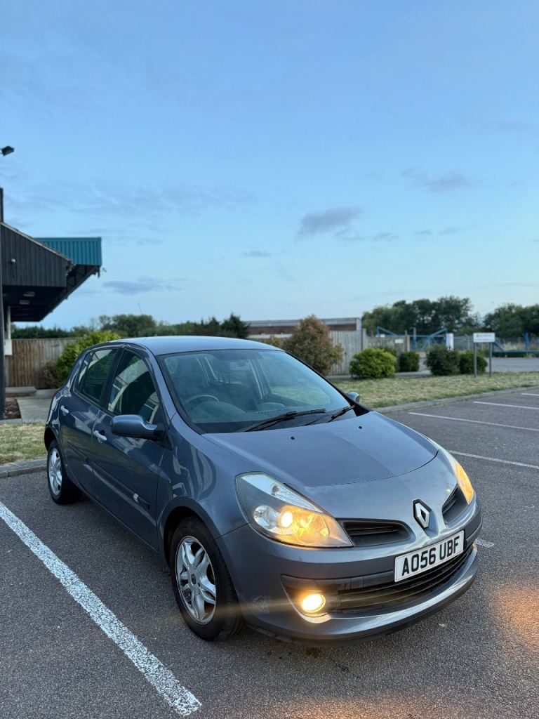 Renault, CLIO, Hatchback, 2006, Manual, 1390 (cc), 5 doors