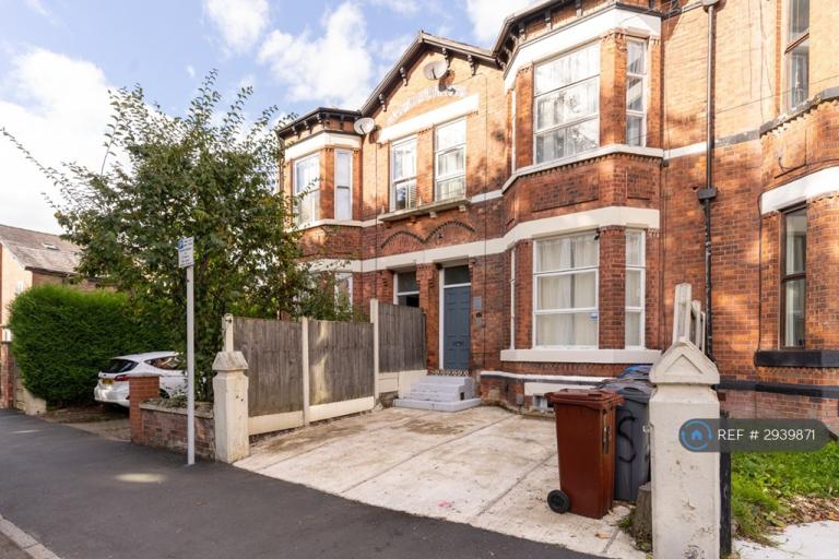 5 bedroom house in Parsonage Road, Manchester, M20 (5 bed) (#2939871)