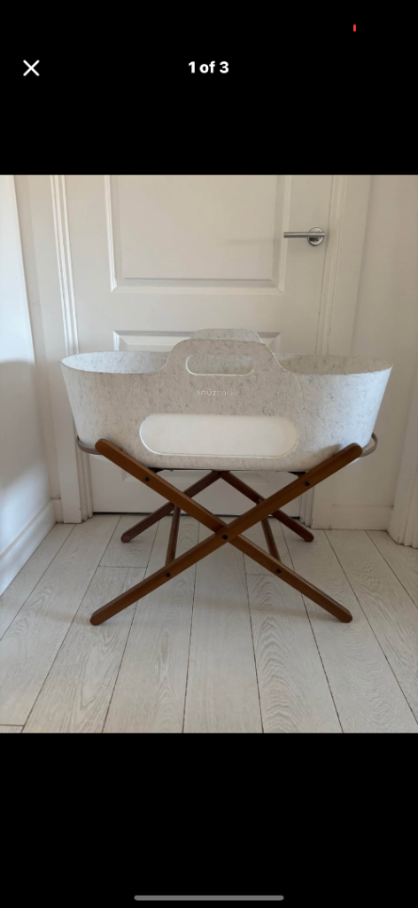 Snuz Snuzbasket Moses Basket and Stand - Good Condition