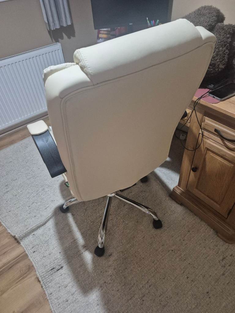 Cream office chair