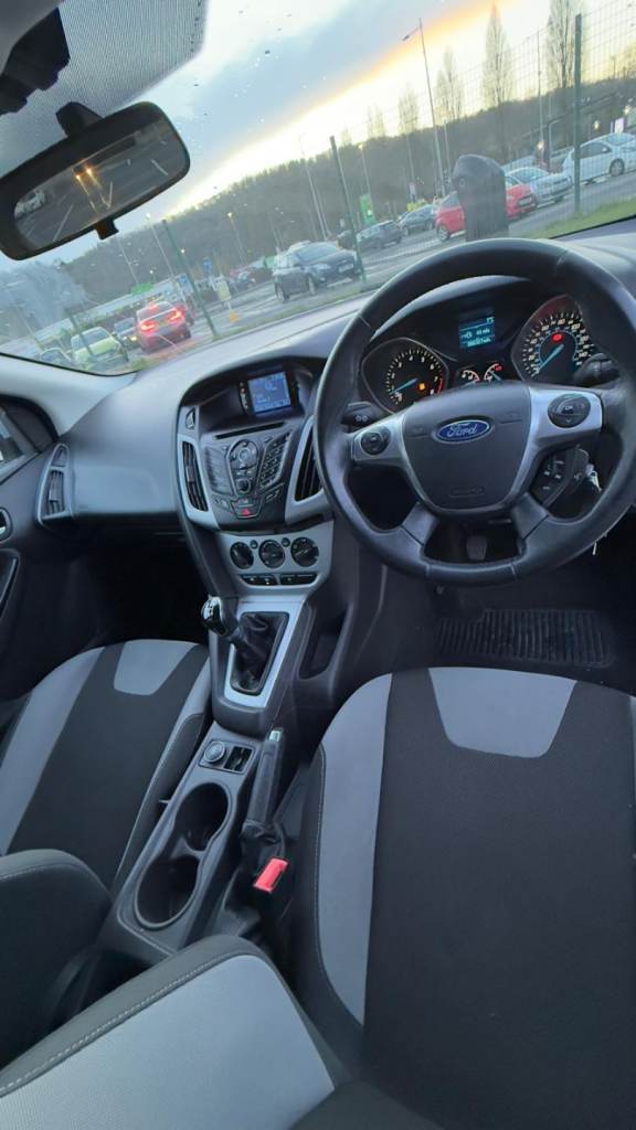 Ford, FOCUS, 1.0  Hatchback, 2012, Manual, 998 (cc), 5 doors