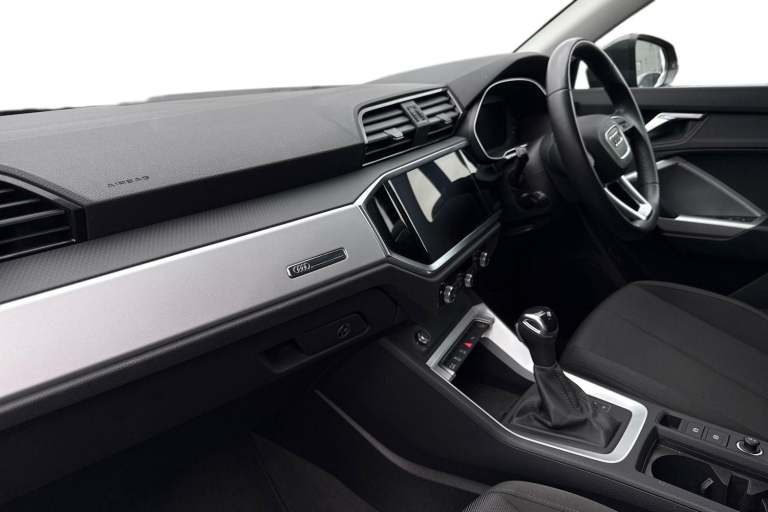 2023 Audi Q3 Technik 35 TFSI  150 PS S tronic SUV PETROL Automatic