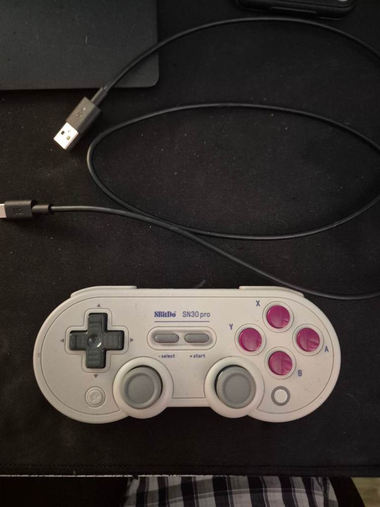 8BitDo SN30 Pro Bluetooth Controller – Grey, Good Condition
