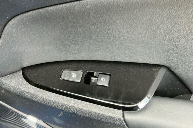  Kia Sportage 1.6 H T Gdi 4 Suv 5dr Petrol Hybrid Auto Euro 6 s/s 226 Bhp