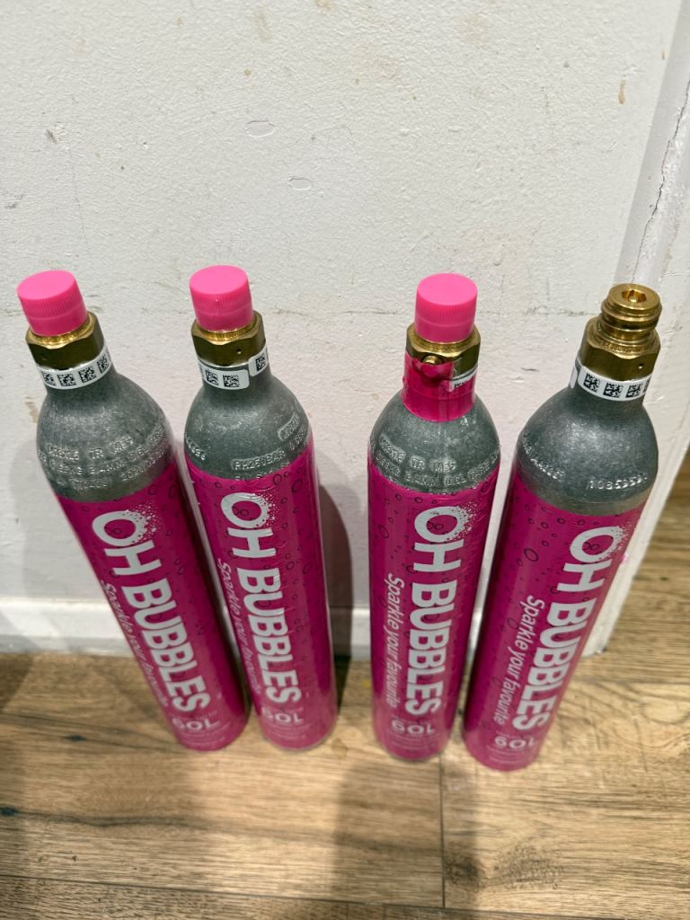 4x Sodastream gas bottles 