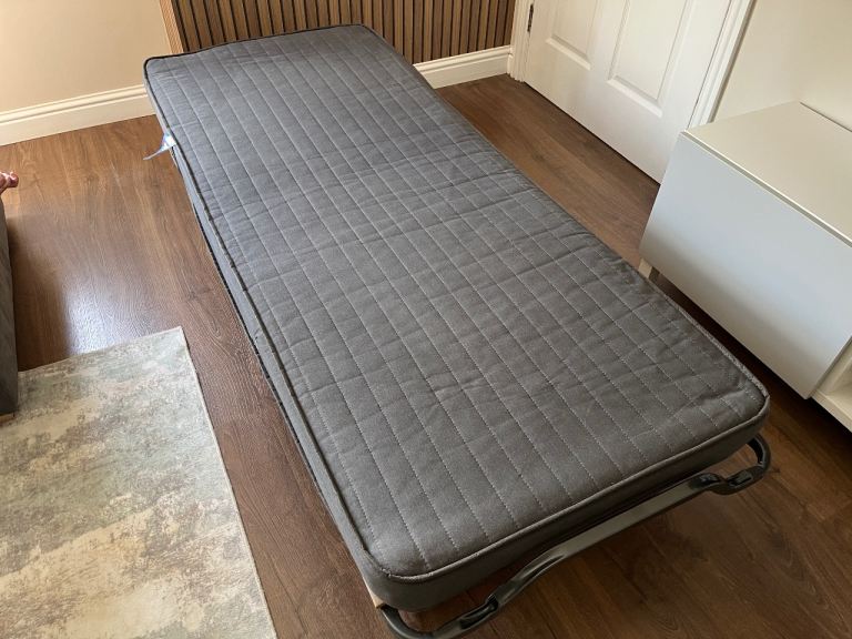 Single Folding Guest Bed with Mattress