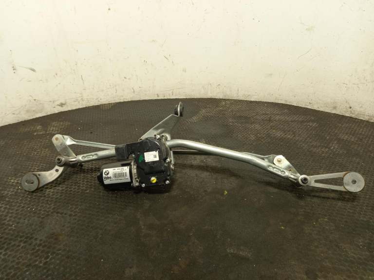 Bmw 8 Series Wiper Motor Front 2018-2026 2 Door Coupe