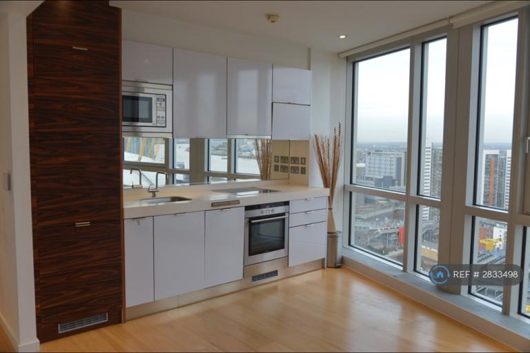 1 bedroom flat in Ontario Tower, London, E14 (1 bed) (#2833498)