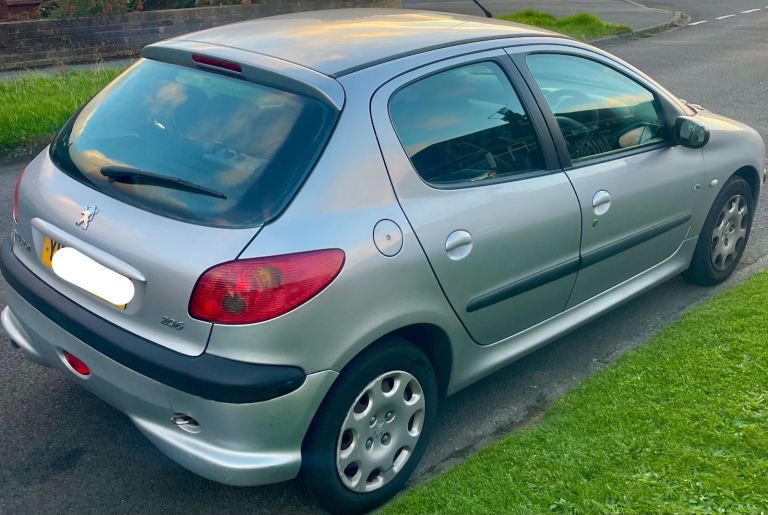Peugeot 206 🦋🦋 1.4i 16v Zest 2 model 80 bhp Hpi clear Great car (2005 05)