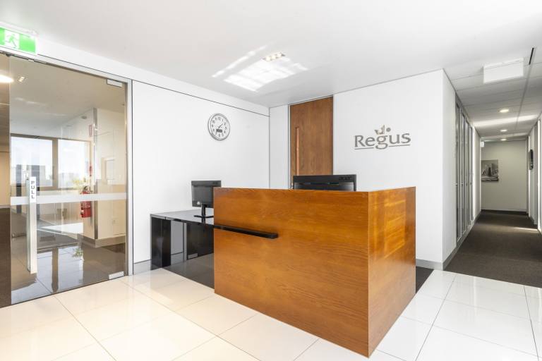 Market Harborough - LE16 7QU \ Establish a Professional Presence for Your Business