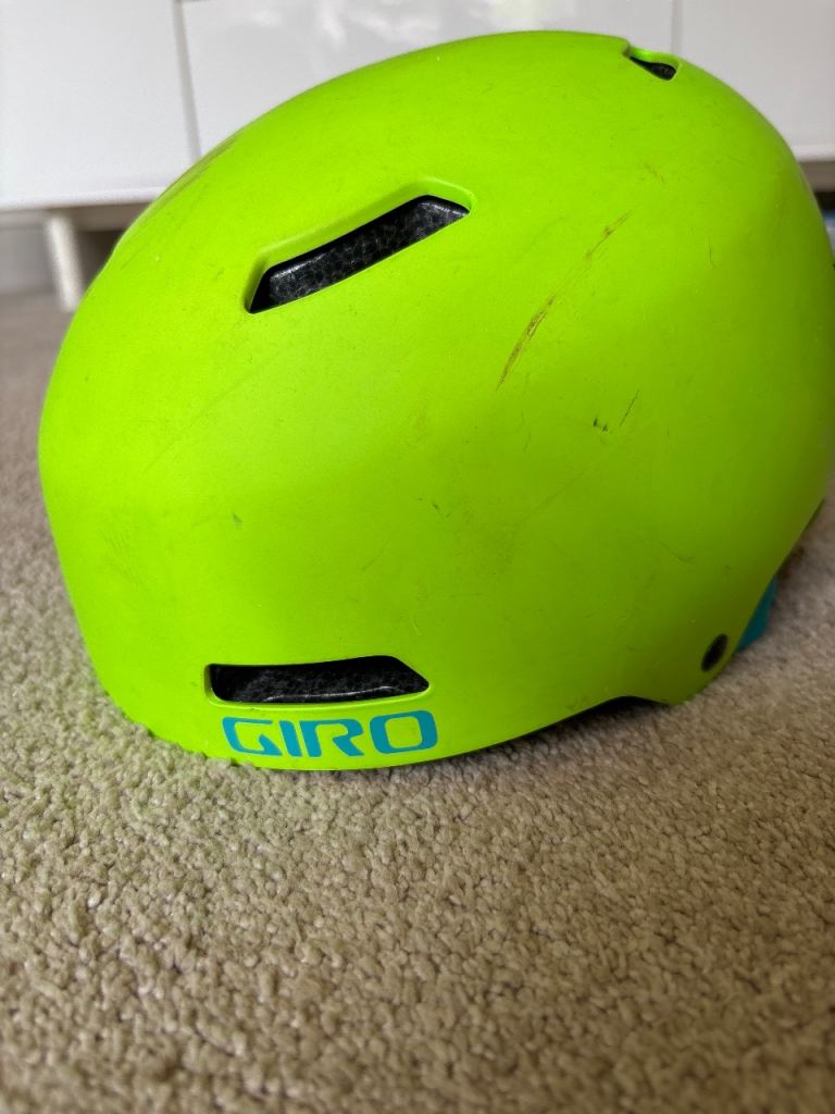 Giro Bike Helmet – Neon Green, Good Condition