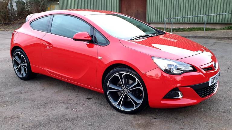 Vauxhall ASTRA GTC 1.6T 16v 200 Limited Edition - PERFECT 