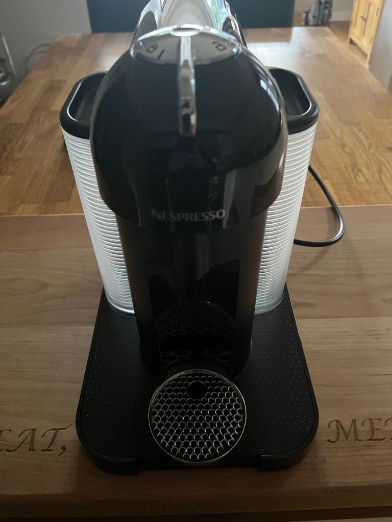 Vertuo Evoluo Coffee Machine RRP £100