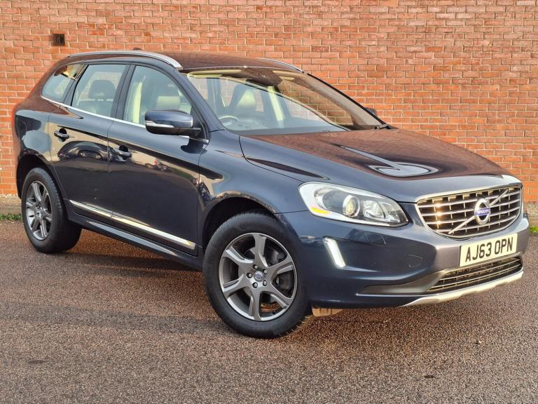 2013 63 Volvo V60 D5 215 AWD Se Lux Nav Geartronic Auto. 1 Owner. F/Volvo S/H!