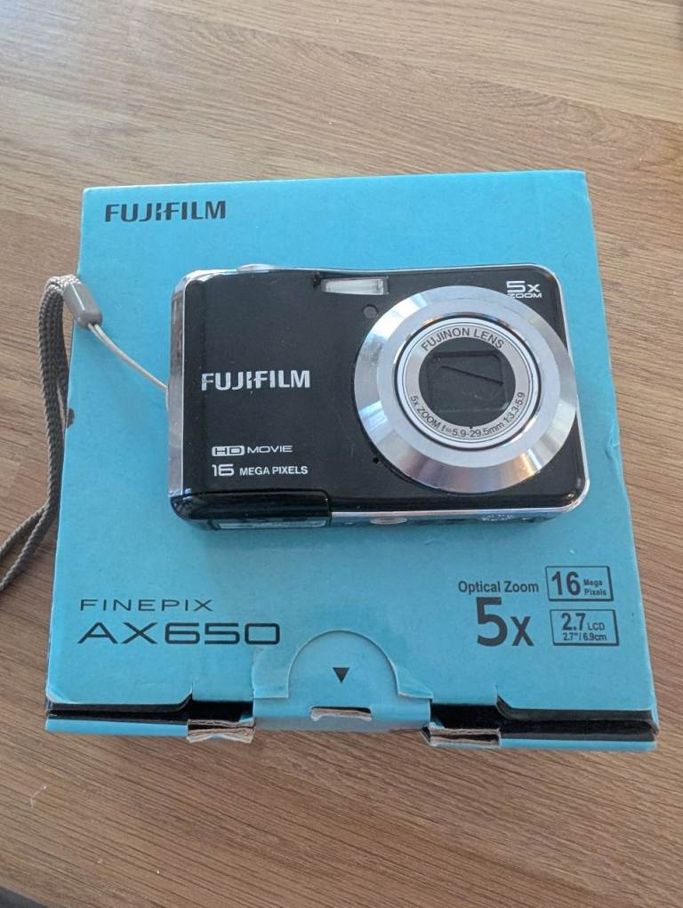 Fujifilm FinePix AX650 Digital Camera - Black, As Good As New