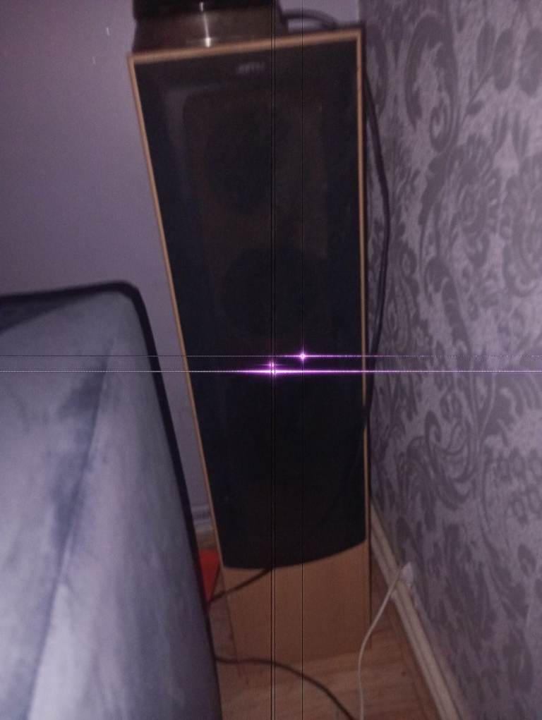 Jamo Floor Standing Speakers- Good Condition