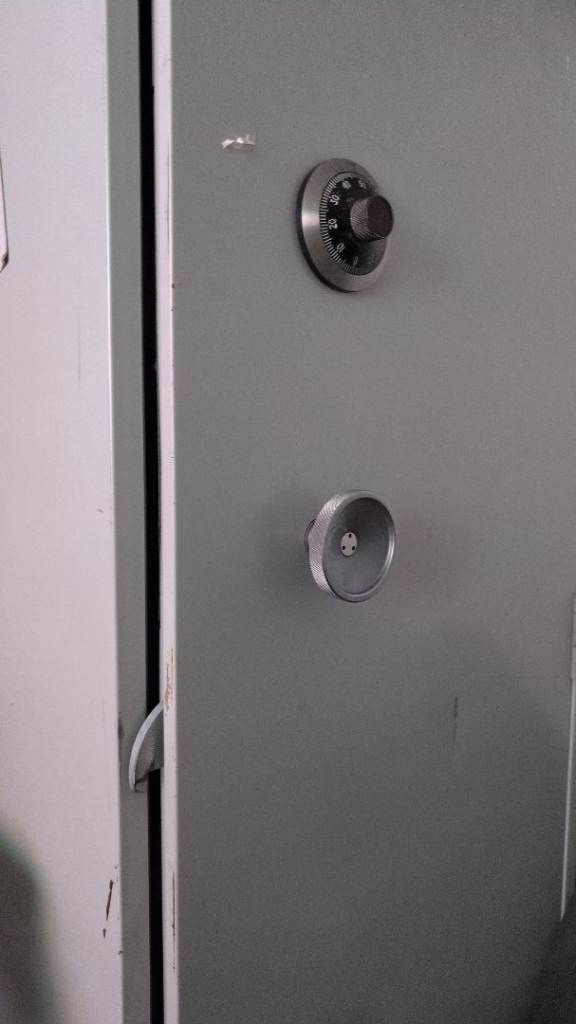 Large dial safe offers welcome delivery available 