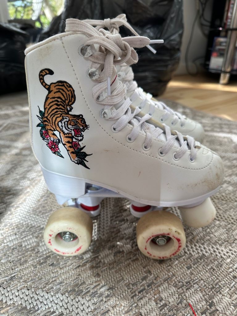 Roller skates - size 2