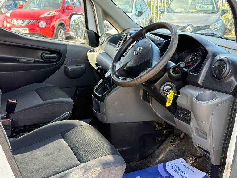 2016 Nissan NV200 1.5 dCi Acenta Van CAR DERIVED VAN DIESEL Manual
