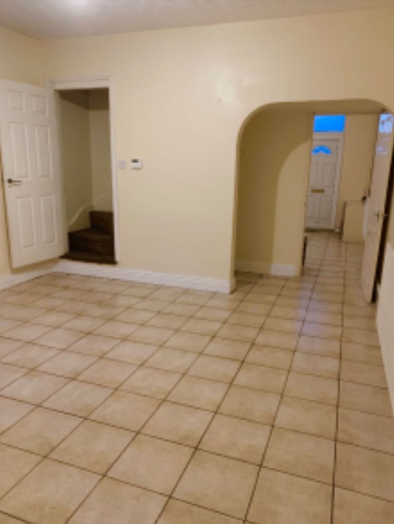 Two Bedroom House To Rent - Near Nuneaton Town Centre