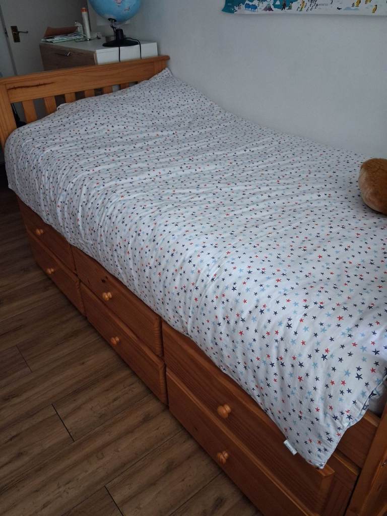 Oxford Captains Guest Bed with Storage in Pine - Single, Good Condition