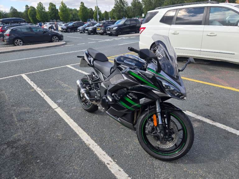 Kawasaki ninja 1000sx