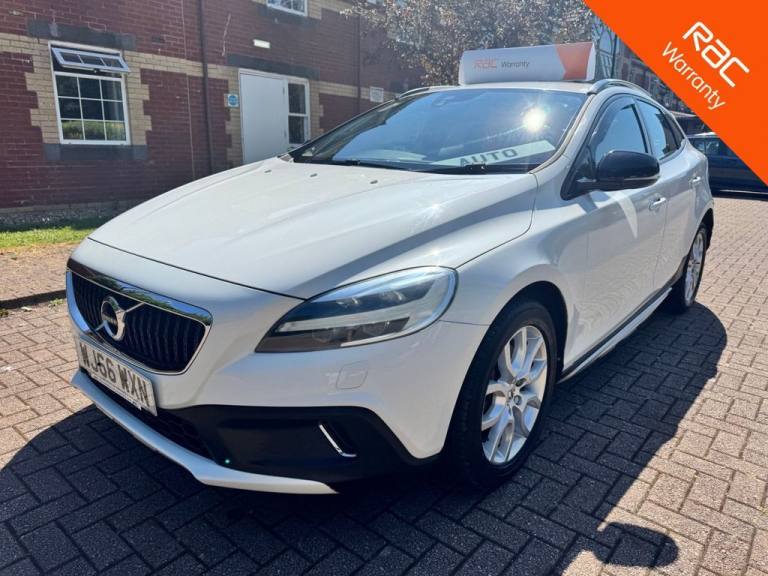 2016 Volvo V40 T3 [152] Cross Country Pro 5dr Geartronic HATCHBACK PETROL Automatic