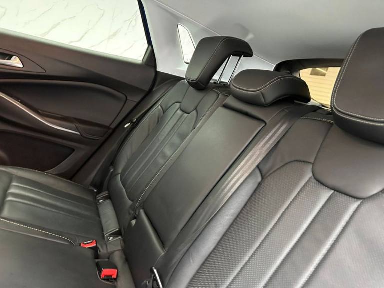 2018 Vauxhall Grandland X 1.2 Turbo Elite Nav SUV 5dr Petrol Manual Euro 6 (s/s) (130 ps)  2 FORM...