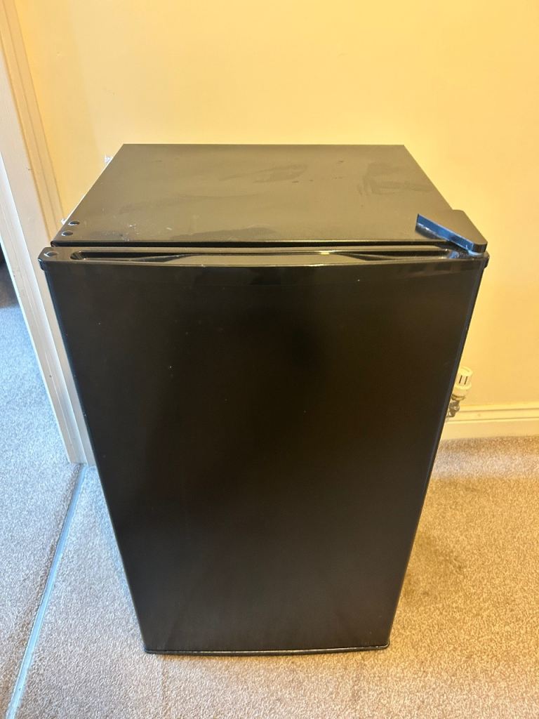 Under counter fridge