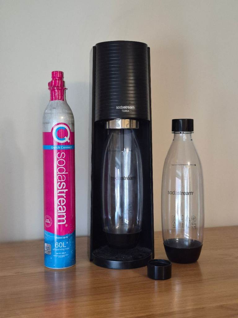 SodaStream Terra – 2x CO₂ Cylinders + 2x Bottles – £44.99