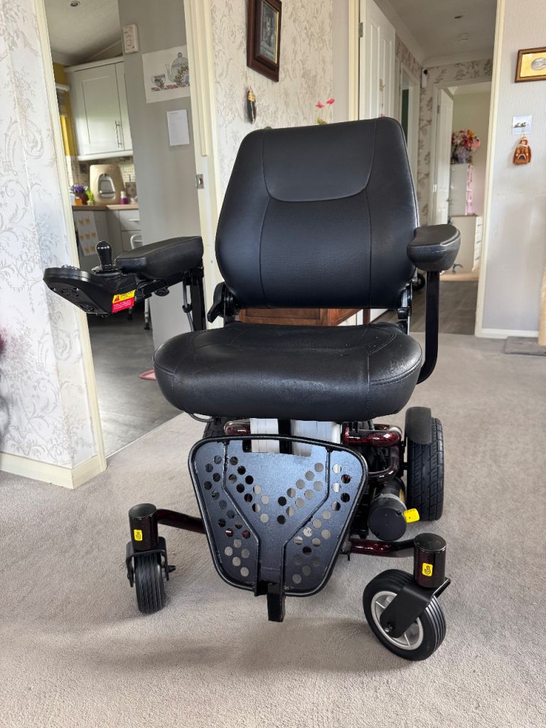 Reno Riser Elevating Powerchair from Mobility Co