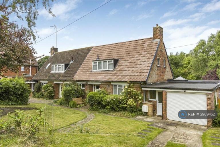 4 bedroom house in Attimore Road, Welwyn Garden City, AL8 (4 bed) (#2989462)