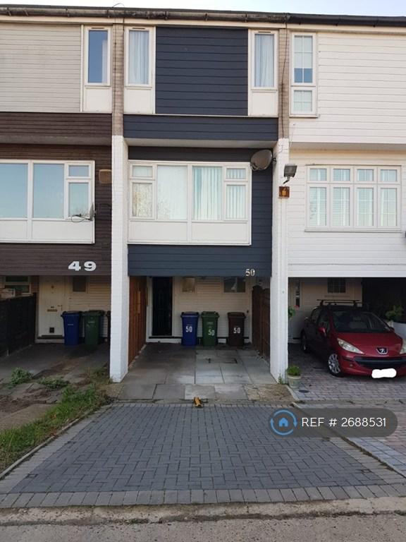 3 bedroom house in Camden Close, Chadwell St. Mary, Grays, RM16 (3 bed) (#2688531)