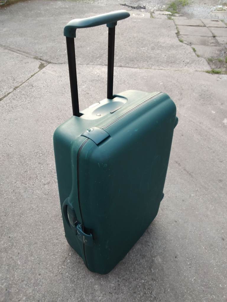 Samsonite hard body suit case 2 wheels 