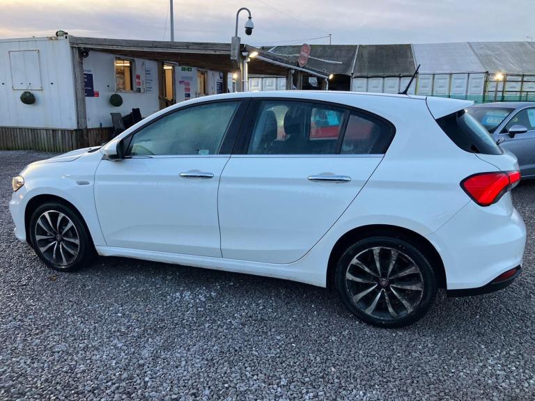 2017 Fiat Tipo 1.3 MultiJetII Lounge Euro 6 (s/s) 5dr HATCHBACK Diesel Manual
