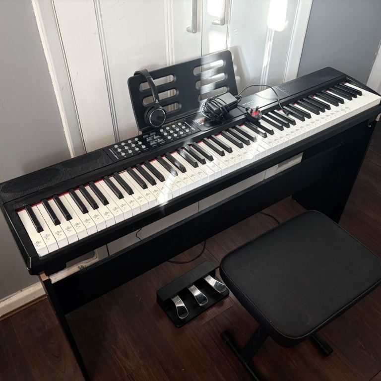 Digital piano 