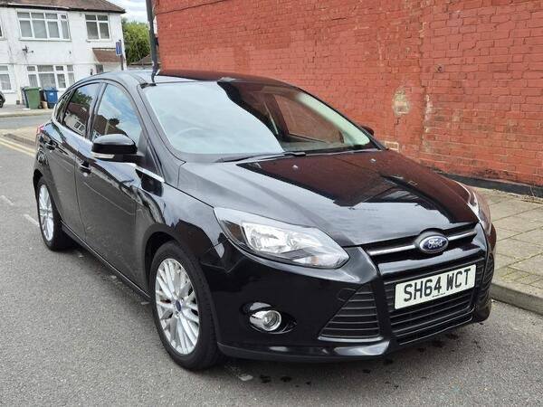 Ford, FOCUS, Hatchback, 2014, Manual, 998 (cc), 5 doors