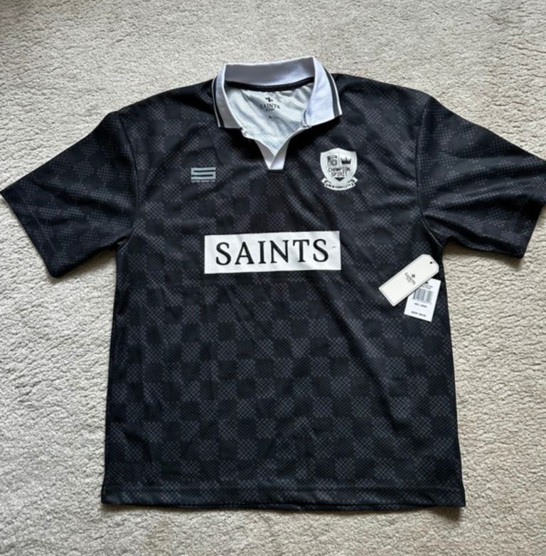 BNWT Saints studio jersey