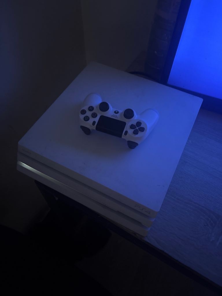 Sony PlayStation 4 Pro Console with Controller – White, Good Condition