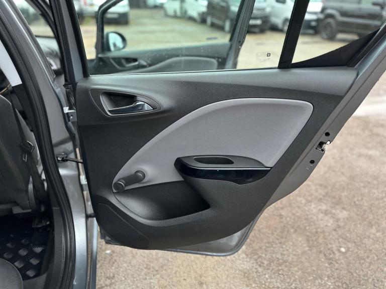 2017 Vauxhall Corsa 1.4 ecoFLEX SE 5dr HATCHBACK PETROL Manual